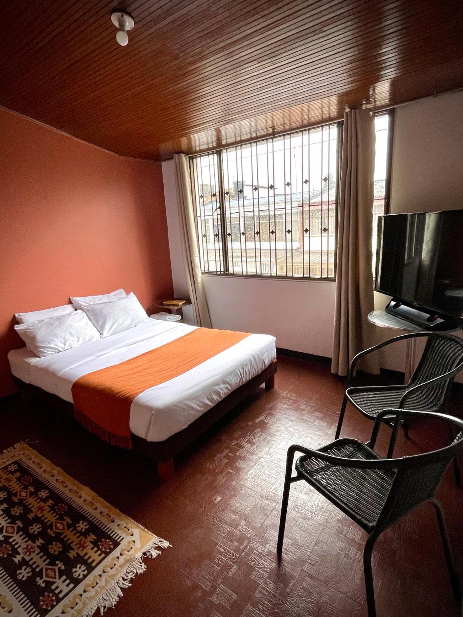 Hotel Way Maker 1 Bogotá Exterior foto